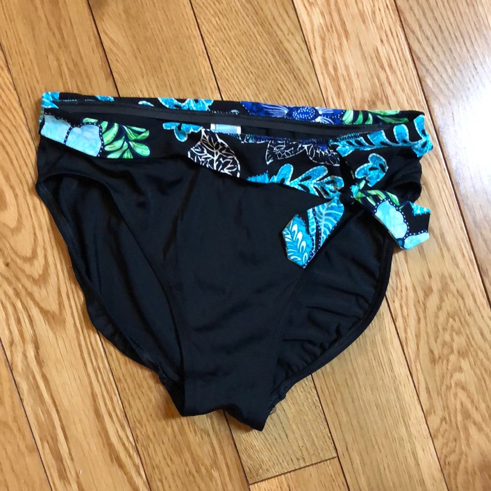 Black bikini bottom